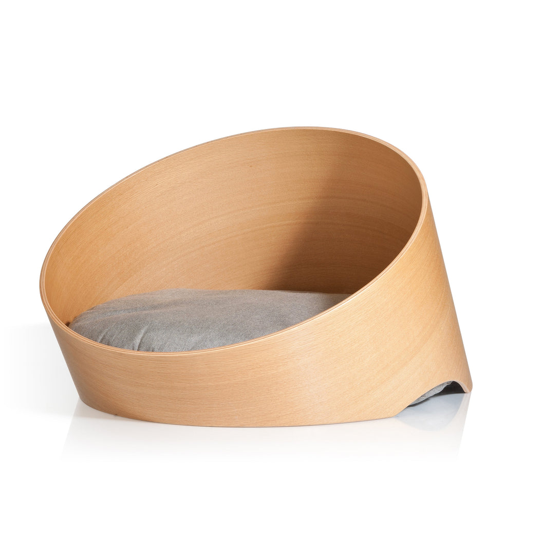 Chic, modern wooden dog bed MiaCara Covo Lounge