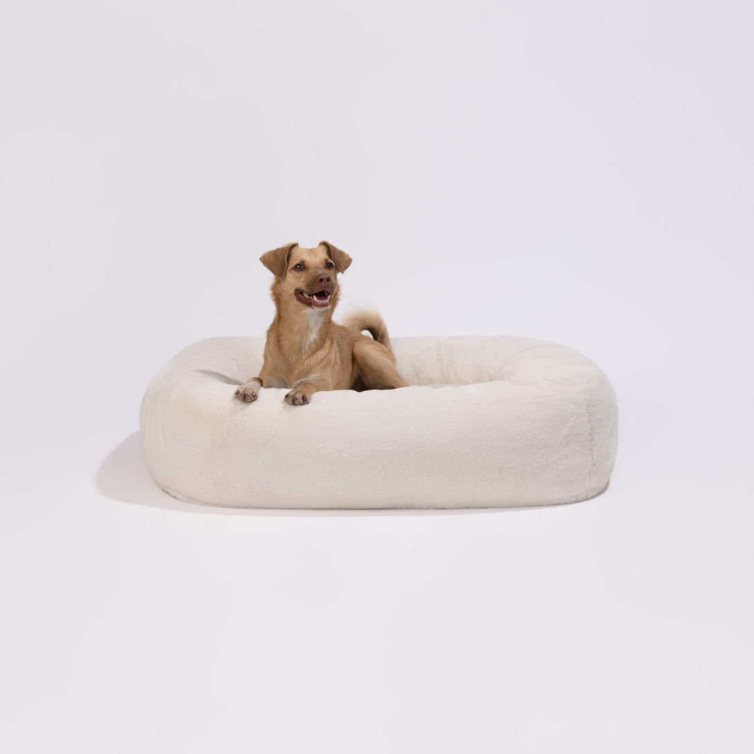 Designer MiaCara Pebble Dog Bed - Faux Fur - Off-White