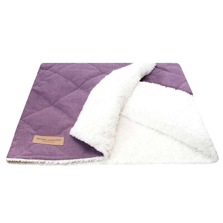 Elegant Luxury and comfortable aesthetic sleeping dog bag Bowl & Bone Purple