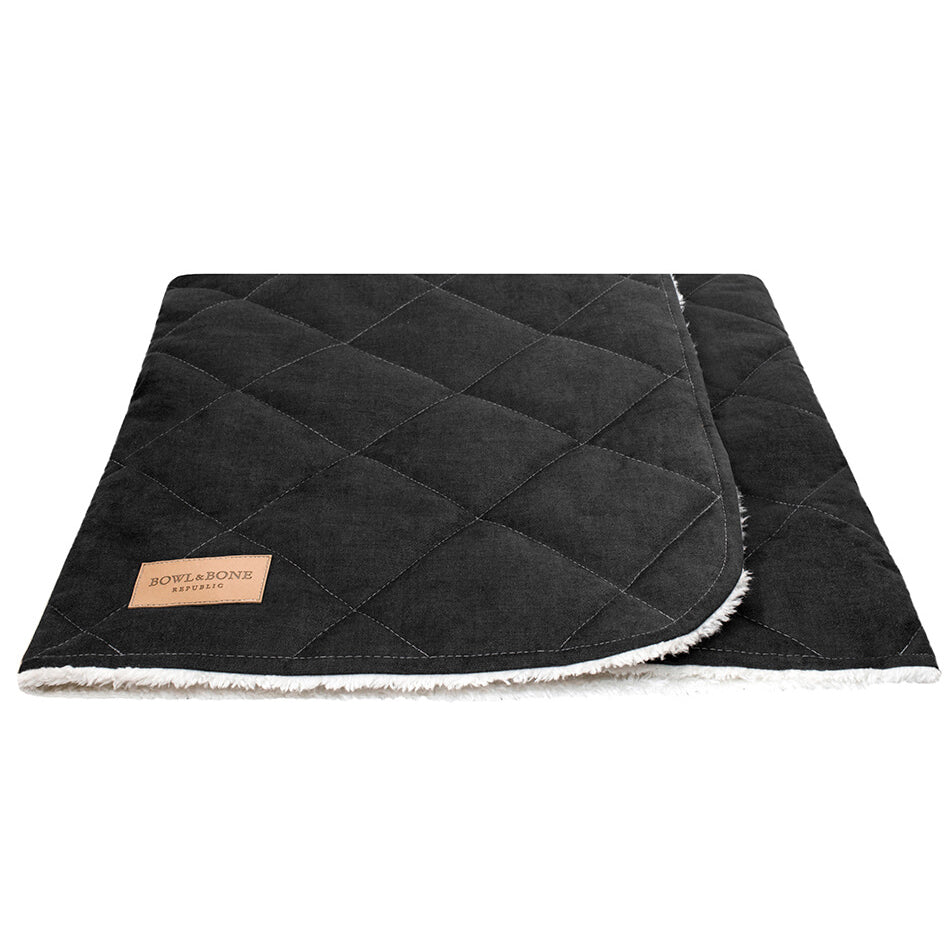 Nero black Elegant Luxury and comfortable aesthetic sleeping dog bag Bowl & Bone